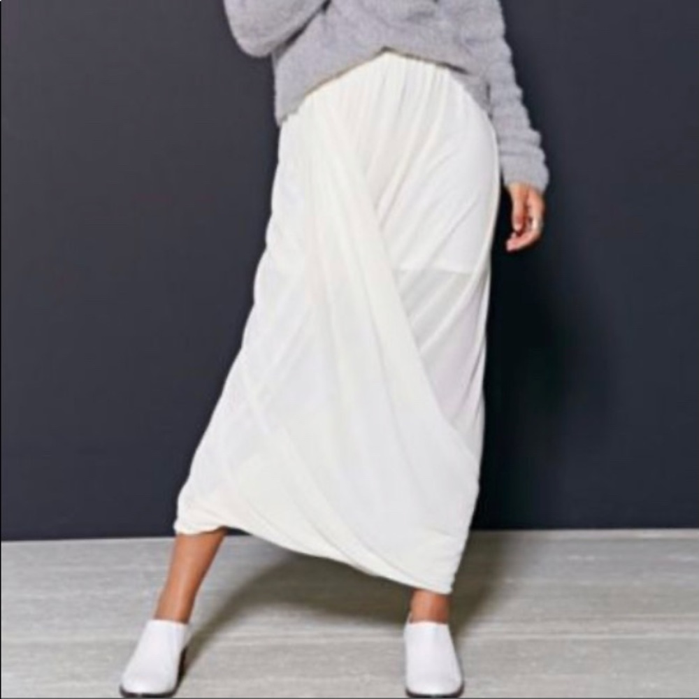 Urban Outfitters Chiffon skirt